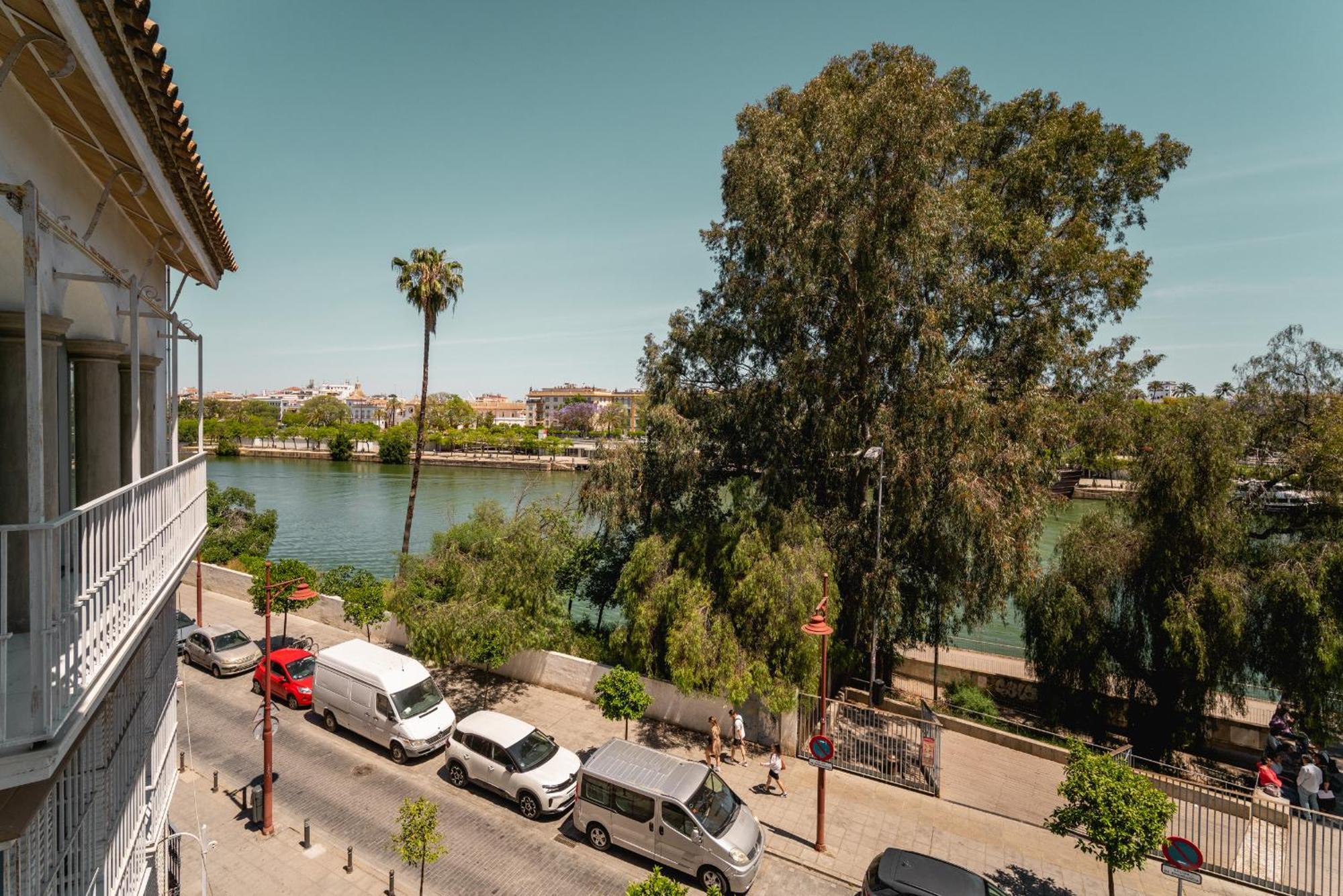 Betis River View 塞维利亚 外观 照片